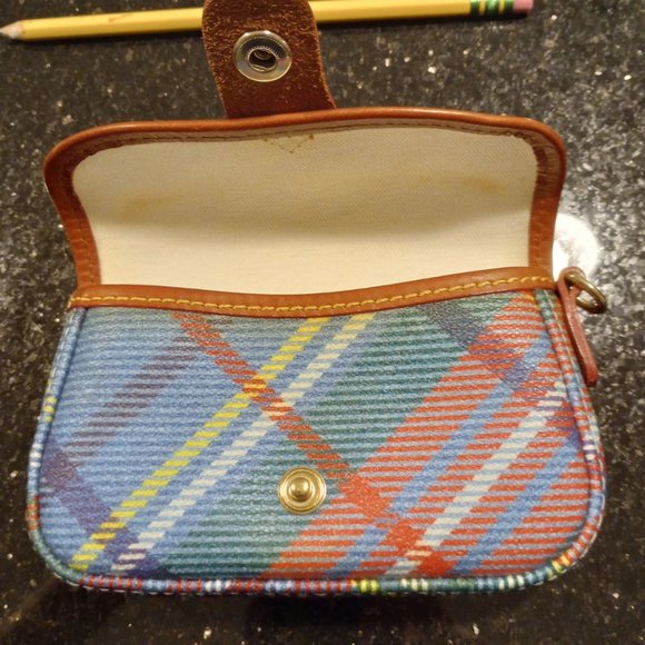 Dooney & Bourke Tartan plaid wristlet -WITHOUT STRAP - Picture 2 of 5